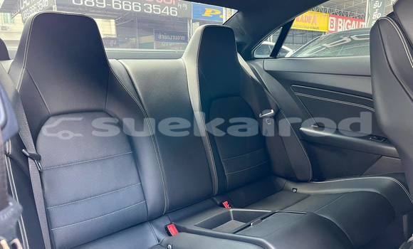 ซื้อ รถมือสอง Mercedes-Benz E-Classe สีดำ รถยนต์ ใน %{เมือง} ใน กรุงเทพมหานคร ซื้อ รถมือสอง Mercedes-Benz E-Classe สีดำ รถยนต์ ใน %{เมือง} ใน กรุงเทพมหานคร