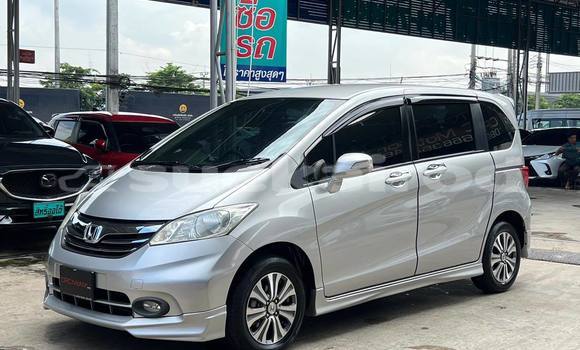ซื้อ รถมือสอง Honda Freed เงิน รถยนต์ ใน %{เมือง} ใน กรุงเทพมหานคร ซื้อ รถมือสอง Honda Freed เงิน รถยนต์ ใน %{เมือง} ใน กรุงเทพมหานคร