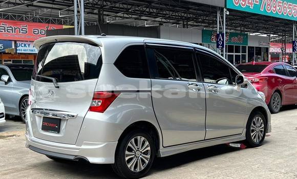 ซื้อ รถมือสอง Honda Freed เงิน รถยนต์ ใน %{เมือง} ใน กรุงเทพมหานคร ซื้อ รถมือสอง Honda Freed เงิน รถยนต์ ใน %{เมือง} ใน กรุงเทพมหานคร