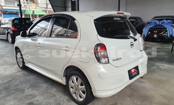 ซื้อ รถมือสอง Nissan March ขาว รถยนต์ ใน %{เมือง} ใน สงขลา ซื้อ รถมือสอง Nissan March ขาว รถยนต์ ใน %{เมือง} ใน สงขลา