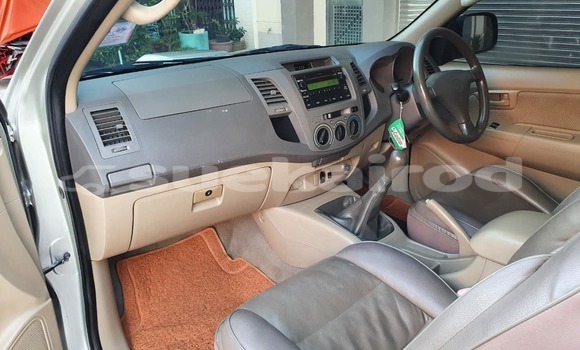 ซื้อ รถมือสอง Toyota Hiluxe VIGO อื่น ๆ รถยนต์ ใน %{เมือง} ใน สงขลา ซื้อ รถมือสอง Toyota Hiluxe VIGO อื่น ๆ รถยนต์ ใน %{เมือง} ใน สงขลา