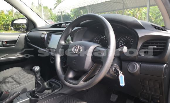 ซื้อ รถมือสอง Toyota Hiluxe Revo เงิน รถยนต์ ใน %{เมือง} ใน ภูเก็ต ซื้อ รถมือสอง Toyota Hiluxe Revo เงิน รถยนต์ ใน %{เมือง} ใน ภูเก็ต