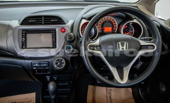 ซื้อ รถมือสอง Honda Jazz สีดำ รถยนต์ ใน %{เมือง} ใน สมุทรสาคร ซื้อ รถมือสอง Honda Jazz สีดำ รถยนต์ ใน %{เมือง} ใน สมุทรสาคร