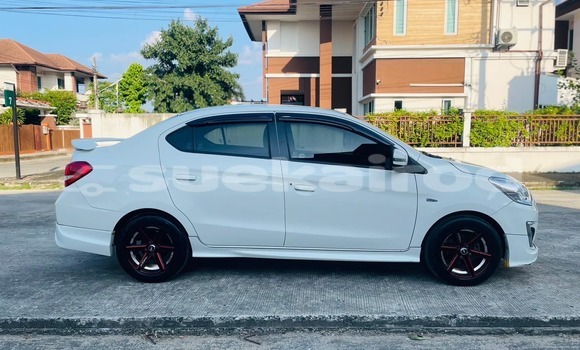 ซื้อ รถมือสอง Mitsubishi Attrage ขาว รถยนต์ ใน %{เมือง} ใน กรุงเทพมหานคร ซื้อ รถมือสอง Mitsubishi Attrage ขาว รถยนต์ ใน %{เมือง} ใน กรุงเทพมหานคร