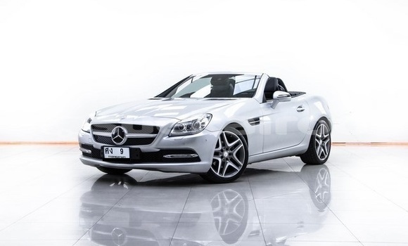 ซื้อ รถมือสอง Mercedes‒Benz SLK–Class อื่น ๆ รถยนต์ ใน %{เมือง} ใน กรุงเทพมหานคร