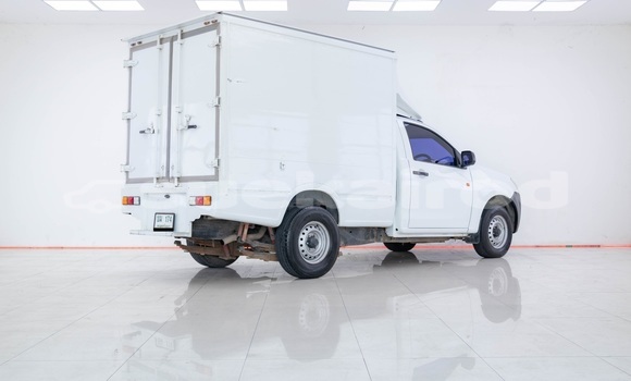 ซื้อ รถมือสอง Isuzu D–MAX ขาว รถยนต์ ใน %{เมือง} ใน กรุงเทพมหานคร ซื้อ รถมือสอง Isuzu D–MAX ขาว รถยนต์ ใน %{เมือง} ใน กรุงเทพมหานคร