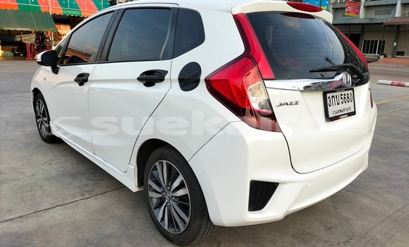 ซื้อ รถมือสอง Honda Jazz ขาว รถยนต์ ใน %{เมือง} ใน ปทุมธานี ซื้อ รถมือสอง Honda Jazz ขาว รถยนต์ ใน %{เมือง} ใน ปทุมธานี