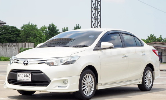 Buy Used Toyota Vios White Car in Bangkok in Bangkok