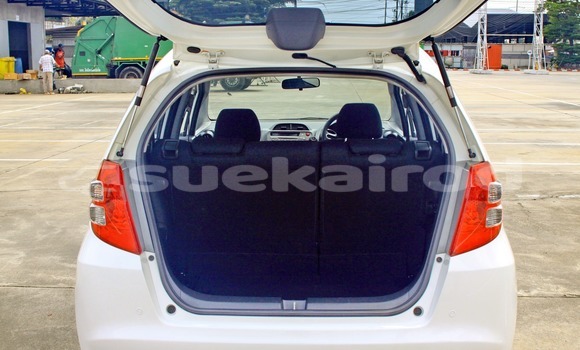 Buy Used Honda Jazz White Car in Bangkok in Bangkok Buy Used Honda Jazz White Car in Bangkok in Bangkok