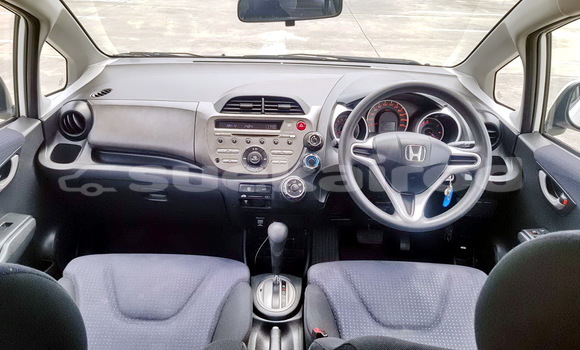 Buy Used Honda Jazz White Car in Bangkok in Bangkok Buy Used Honda Jazz White Car in Bangkok in Bangkok