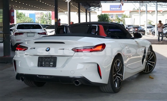 Buy Used BMW Z4 White Car in Bangkok in Bangkok Buy Used BMW Z4 White Car in Bangkok in Bangkok