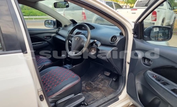 Buy Used Toyota Vios White Car in Udon Thani in Udon Thani Buy Used Toyota Vios White Car in Udon Thani in Udon Thani