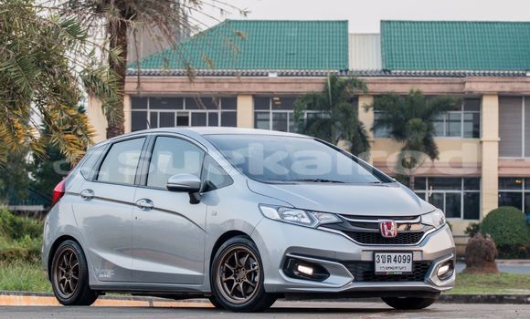 ซื้อ รถมือสอง Honda Jazz อื่น ๆ รถยนต์ ใน %{เมือง} ใน สมุทรสาคร ซื้อ รถมือสอง Honda Jazz อื่น ๆ รถยนต์ ใน %{เมือง} ใน สมุทรสาคร