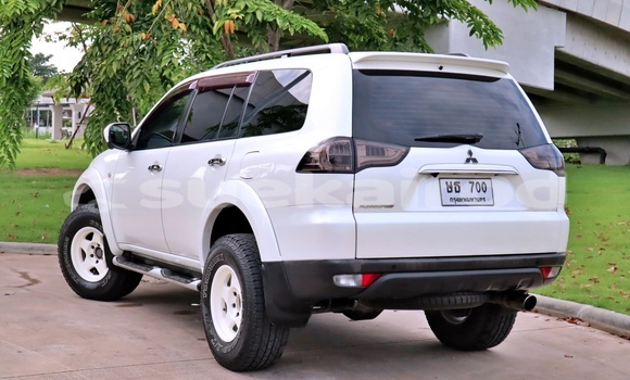 Buy Used Mitsubishi Pajero Sport White Car in Bangkok in Bangkok Buy Used Mitsubishi Pajero Sport White Car in Bangkok in Bangkok