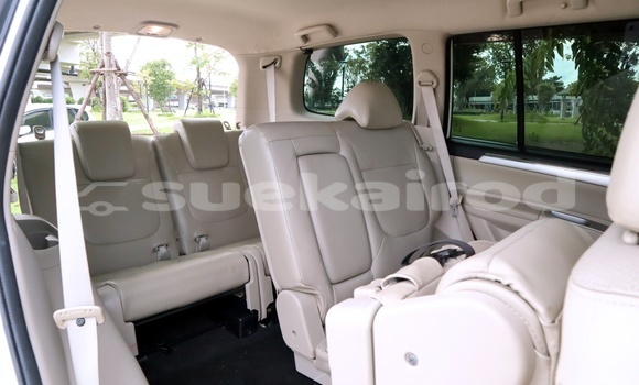 Buy Used Mitsubishi Pajero Sport White Car in Bangkok in Bangkok Buy Used Mitsubishi Pajero Sport White Car in Bangkok in Bangkok