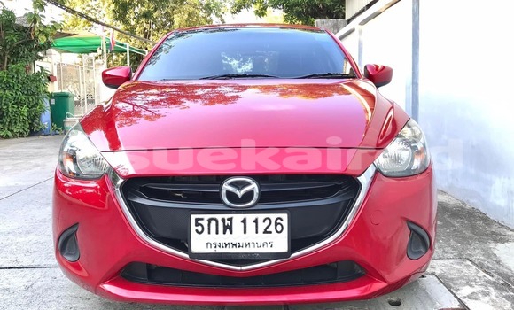 ซื้อ รถมือสอง Mazda 2 สีแดง รถยนต์ ใน %{เมือง} ใน กรุงเทพมหานคร