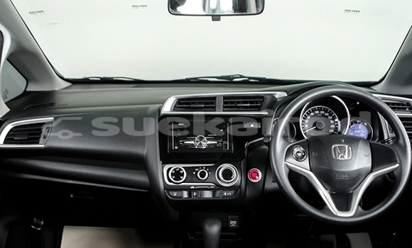 ซื้อ รถมือสอง Honda Jazz เงิน รถยนต์ ใน %{เมือง} ใน ชลบุรี ซื้อ รถมือสอง Honda Jazz เงิน รถยนต์ ใน %{เมือง} ใน ชลบุรี