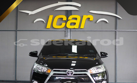 ซื้อ รถมือสอง Toyota Yaris สีดำ รถยนต์ ใน %{เมือง} ใน ชลบุรี ซื้อ รถมือสอง Toyota Yaris สีดำ รถยนต์ ใน %{เมือง} ใน ชลบุรี