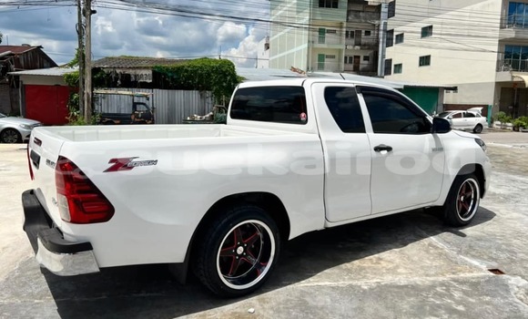 ซื้อ รถมือสอง Toyota Hiluxe Revo ขาว รถยนต์ ใน %{เมือง} ใน สงขลา ซื้อ รถมือสอง Toyota Hiluxe Revo ขาว รถยนต์ ใน %{เมือง} ใน สงขลา