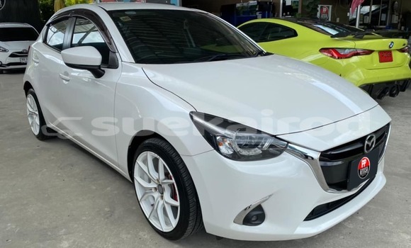 ซื้อ รถมือสอง Mazda 2 ขาว รถยนต์ ใน %{เมือง} ใน สงขลา ซื้อ รถมือสอง Mazda 2 ขาว รถยนต์ ใน %{เมือง} ใน สงขลา