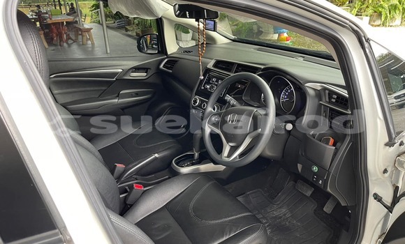 ซื้อ รถมือสอง Honda Jazz ขาว รถยนต์ ใน %{เมือง} ใน สงขลา ซื้อ รถมือสอง Honda Jazz ขาว รถยนต์ ใน %{เมือง} ใน สงขลา