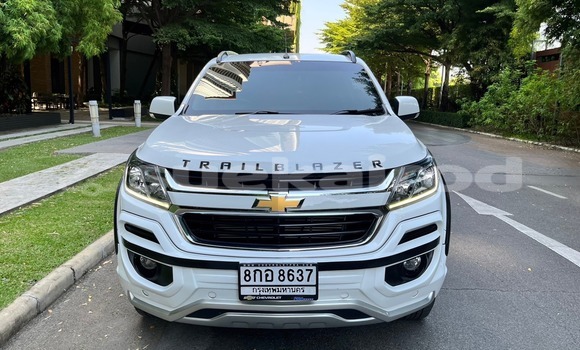 ซื้อ รถมือสอง Chevrolet TrailBlazer ขาว รถยนต์ ใน %{เมือง} ใน กรุงเทพมหานคร ซื้อ รถมือสอง Chevrolet TrailBlazer ขาว รถยนต์ ใน %{เมือง} ใน กรุงเทพมหานคร