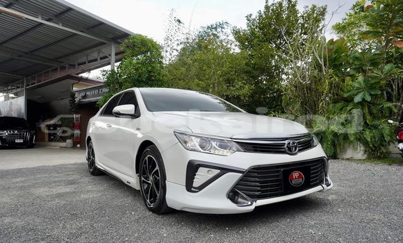 Buy Used Toyota Camry White Car in Songkhla in Songkhla Buy Used Toyota Camry White Car in Songkhla in Songkhla