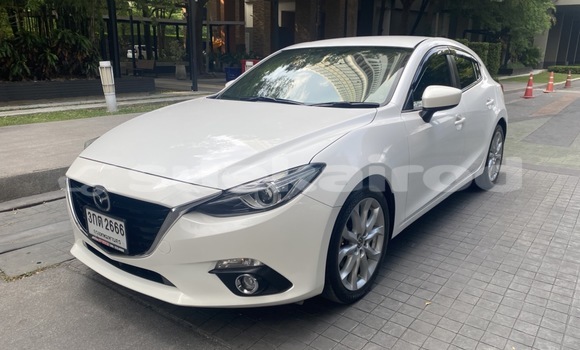 Buy Used Mazda 3 White Car in Bangkok in Bangkok