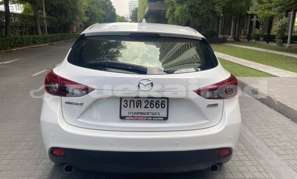 ซื้อ รถมือสอง Mazda 3 ขาว รถยนต์ ใน %{เมือง} ใน กรุงเทพมหานคร ซื้อ รถมือสอง Mazda 3 ขาว รถยนต์ ใน %{เมือง} ใน กรุงเทพมหานคร