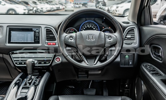 ซื้อ รถมือสอง Honda HR-V ขาว รถยนต์ ใน %{เมือง} ใน กรุงเทพมหานคร ซื้อ รถมือสอง Honda HR-V ขาว รถยนต์ ใน %{เมือง} ใน กรุงเทพมหานคร