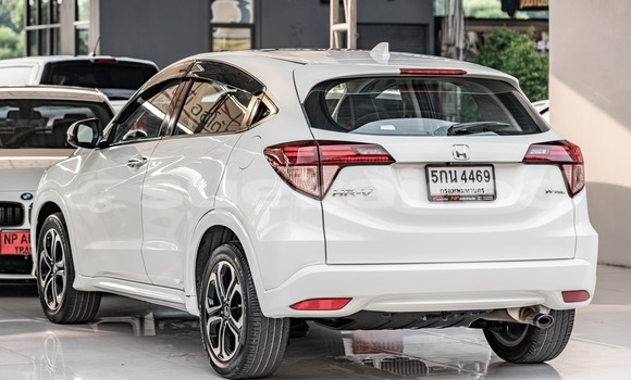 ซื้อ รถมือสอง Honda HR-V ขาว รถยนต์ ใน %{เมือง} ใน กรุงเทพมหานคร ซื้อ รถมือสอง Honda HR-V ขาว รถยนต์ ใน %{เมือง} ใน กรุงเทพมหานคร