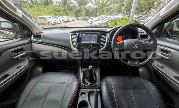 Buy Used Mitsubishi Triton Green Car in Surat Thani in Surat Thani Buy Used Mitsubishi Triton Green Car in Surat Thani in Surat Thani