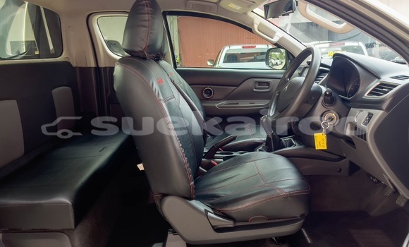 Buy Used Mitsubishi Triton Green Car in Surat Thani in Surat Thani Buy Used Mitsubishi Triton Green Car in Surat Thani in Surat Thani