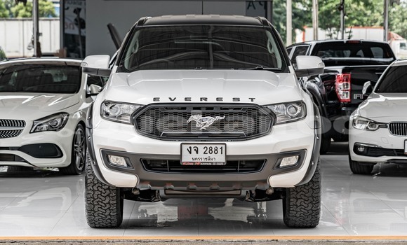 Buy Used Ford Everest White Car in Bangkok in Bangkok Buy Used Ford Everest White Car in Bangkok in Bangkok