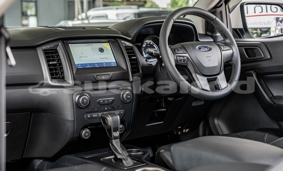 Buy Used Ford Everest White Car in Bangkok in Bangkok Buy Used Ford Everest White Car in Bangkok in Bangkok