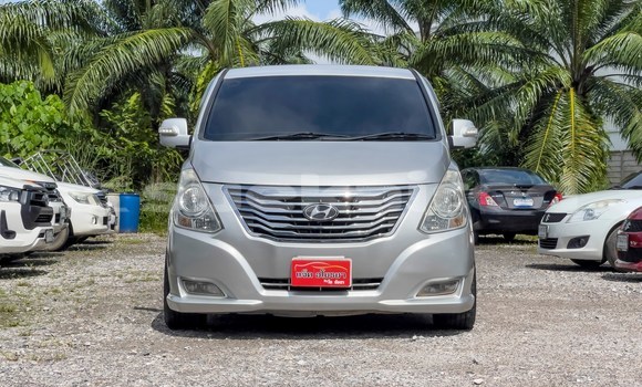 Buy Used Hyundai H1 Other Car in Surat Thani in Surat Thani Buy Used Hyundai H1 Other Car in Surat Thani in Surat Thani