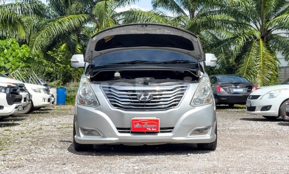 Buy Used Hyundai H1 Other Car in Surat Thani in Surat Thani Buy Used Hyundai H1 Other Car in Surat Thani in Surat Thani