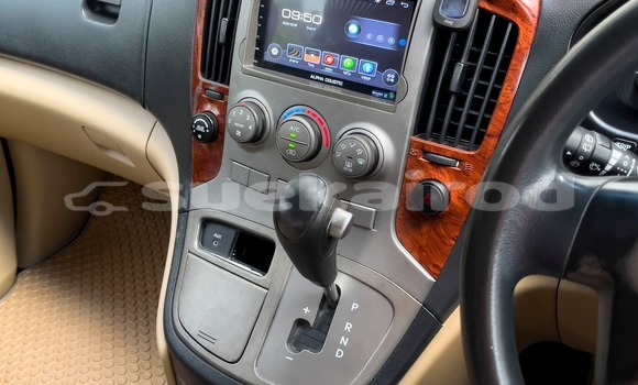 Buy Used Hyundai H1 Other Car in Surat Thani in Surat Thani Buy Used Hyundai H1 Other Car in Surat Thani in Surat Thani