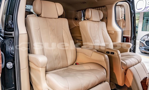 Buy Used Hyundai Grand Starex Black Car in Bangkok in Bangkok Buy Used Hyundai Grand Starex Black Car in Bangkok in Bangkok