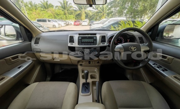 Buy Used Toyota Hiluxe VIGO Other Car in Surat Thani in Surat Thani Buy Used Toyota Hiluxe VIGO Other Car in Surat Thani in Surat Thani