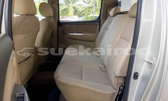 Buy Used Toyota Hiluxe VIGO Other Car in Surat Thani in Surat Thani Buy Used Toyota Hiluxe VIGO Other Car in Surat Thani in Surat Thani