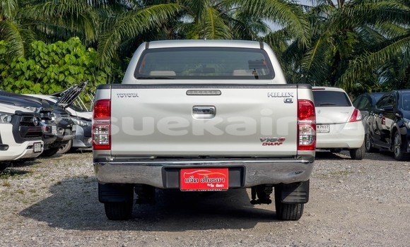 Buy Used Toyota Hiluxe VIGO Other Car in Surat Thani in Surat Thani Buy Used Toyota Hiluxe VIGO Other Car in Surat Thani in Surat Thani
