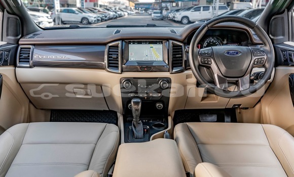 ซื้อ รถมือสอง Ford Everest สีแดง รถยนต์ ใน %{เมือง} ใน กรุงเทพมหานคร ซื้อ รถมือสอง Ford Everest สีแดง รถยนต์ ใน %{เมือง} ใน กรุงเทพมหานคร