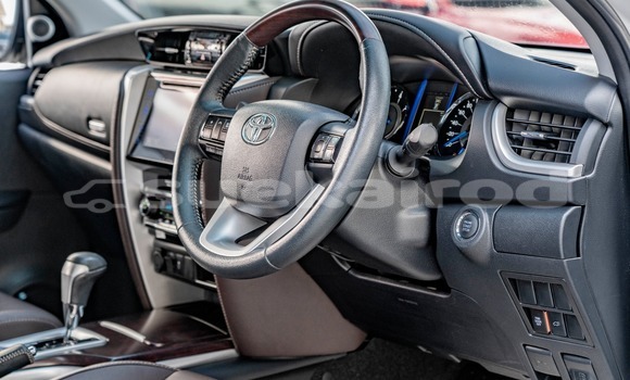 ซื้อ รถมือสอง Toyota Fortuner ขาว รถยนต์ ใน %{เมือง} ใน กรุงเทพมหานคร ซื้อ รถมือสอง Toyota Fortuner ขาว รถยนต์ ใน %{เมือง} ใน กรุงเทพมหานคร