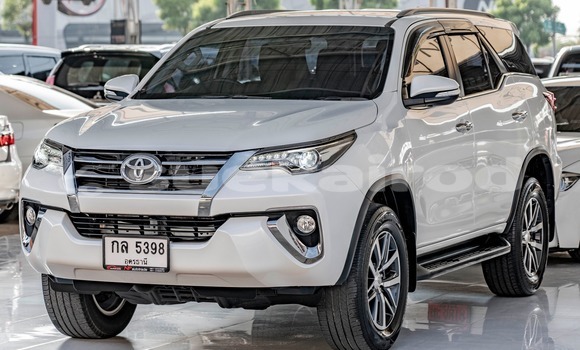 ซื้อ รถมือสอง Toyota Fortuner ขาว รถยนต์ ใน %{เมือง} ใน กรุงเทพมหานคร ซื้อ รถมือสอง Toyota Fortuner ขาว รถยนต์ ใน %{เมือง} ใน กรุงเทพมหานคร