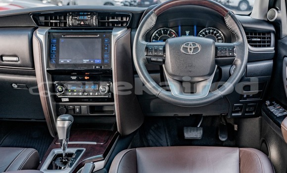 ซื้อ รถมือสอง Toyota Fortuner ขาว รถยนต์ ใน %{เมือง} ใน กรุงเทพมหานคร ซื้อ รถมือสอง Toyota Fortuner ขาว รถยนต์ ใน %{เมือง} ใน กรุงเทพมหานคร