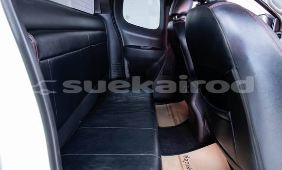 Buy Used Nissan NP 300 White Car in Bangkok in Bangkok Buy Used Nissan NP 300 White Car in Bangkok in Bangkok