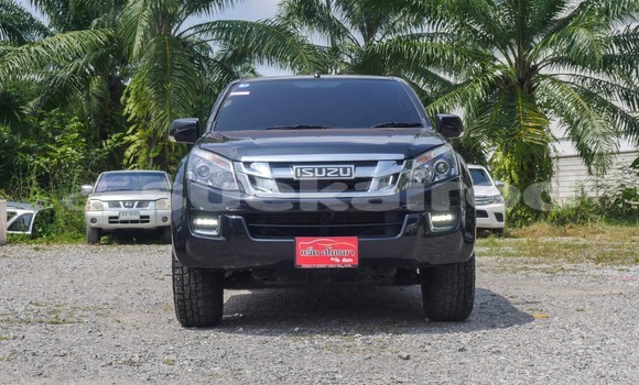 ซื้อ รถมือสอง Isuzu D-Max สีดำ รถยนต์ ใน %{เมือง} ใน สุราษฎร์ธานี ซื้อ รถมือสอง Isuzu D-Max สีดำ รถยนต์ ใน %{เมือง} ใน สุราษฎร์ธานี