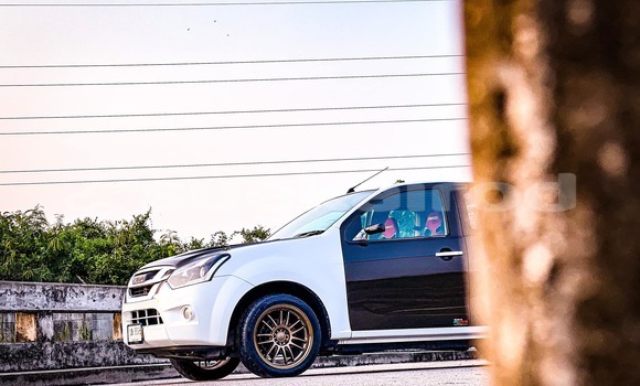 ซื้อ รถมือสอง Isuzu D-Max ขาว รถยนต์ ใน %{เมือง} ใน สมุทรสาคร ซื้อ รถมือสอง Isuzu D-Max ขาว รถยนต์ ใน %{เมือง} ใน สมุทรสาคร