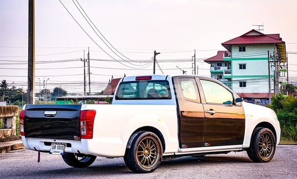 ซื้อ รถมือสอง Isuzu D-Max ขาว รถยนต์ ใน %{เมือง} ใน สมุทรสาคร ซื้อ รถมือสอง Isuzu D-Max ขาว รถยนต์ ใน %{เมือง} ใน สมุทรสาคร